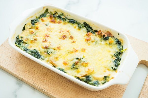 Espinacas gratinadas con queso