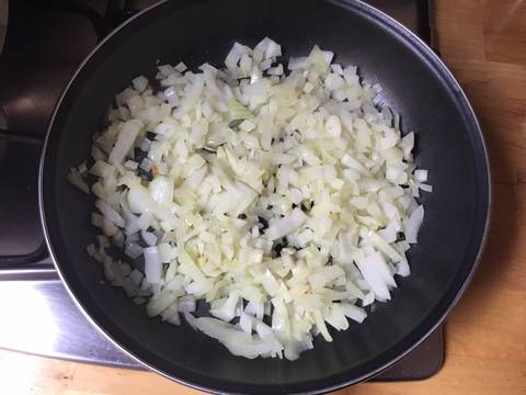 pochado cebolla judias