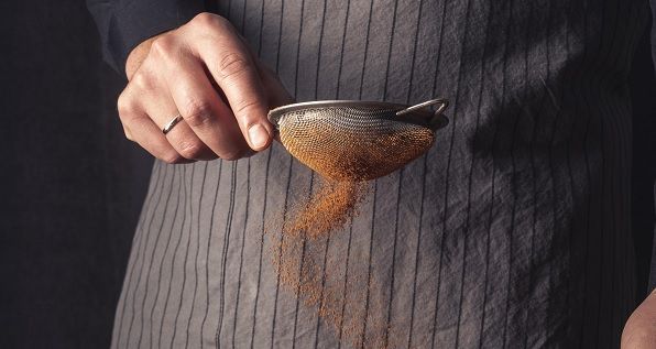 Espolvorear con cacao