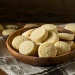 Galletas de mantequilla en un plato