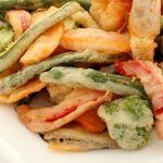 Tempura de verduras japonesa
