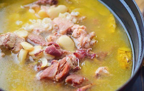 caldo-de-pollo-con-jamon-190