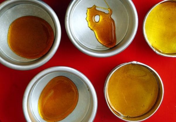 Caramelo en moldes de flan