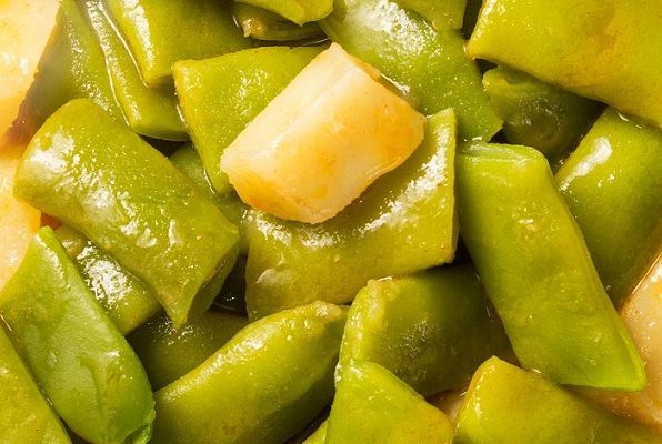 Judías verdes con patatas y aceite