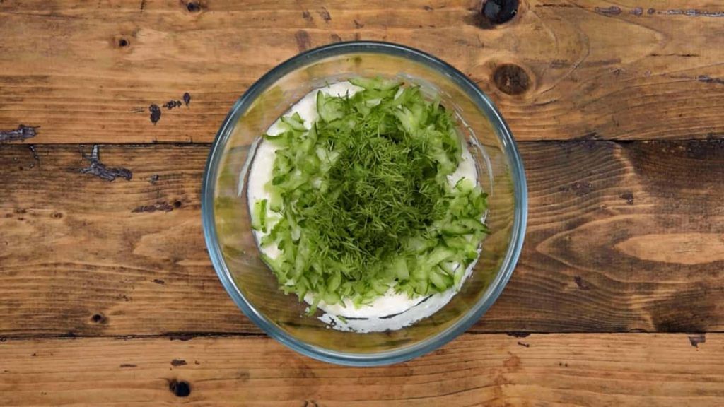 Tzatziki-Sauce-Recipe-Step-by-Step-5