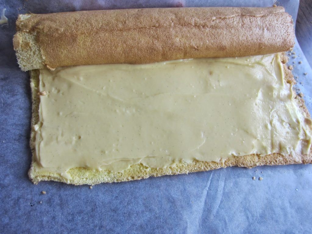 brazo de gitano tradicional paso a paso 037