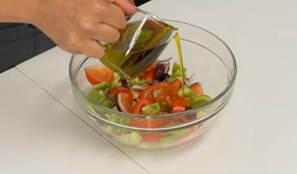 Greek salad step 5