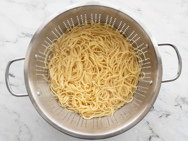 Cooked-Spaghetti-in-a-Colander