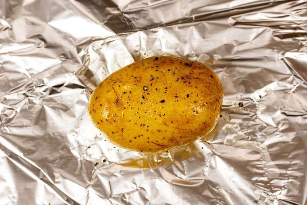 Slow-Cooker-Jacket-Potatoes-step-1