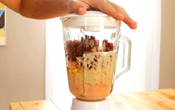 CTIS120-receta-hummus-remolacha-paso2_desktop_step