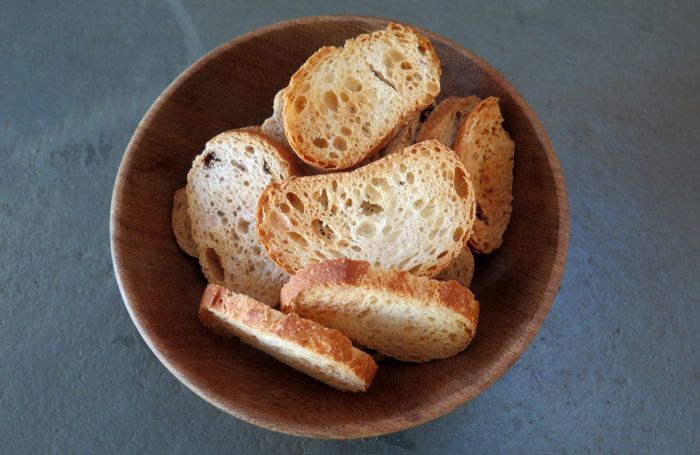 pan tostado en el horno