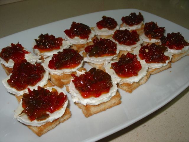 tostas-de-pimientos-y-queso-de-cabrajpg