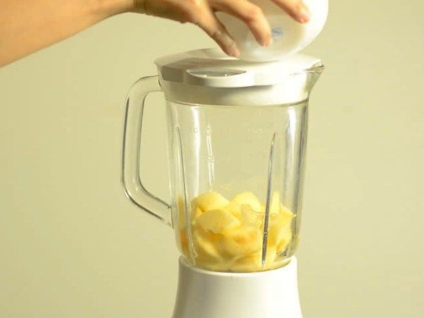 como-hacer-smoothie-de-manzana-en-batidora