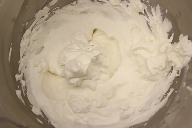 don-t-over-whip-if-the-cream-looks-grainy-then-you-ve-over-whipped-add-a-little-more-cream-and-whip-again-for-a-couple-seconds-to-fix-the-cream