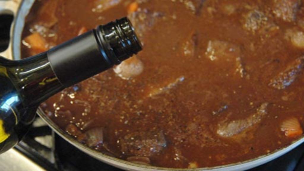 BeefBourguignon_S9_HD1280