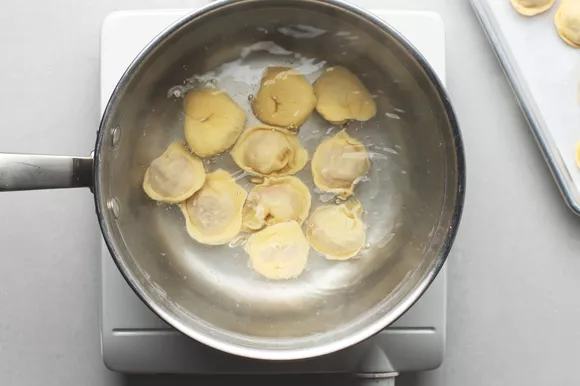 russian-pelmeni-meat-dumplings-recipe-1137313-step-01-1eed39f4a0b7469b86f3df0dfd4df87e