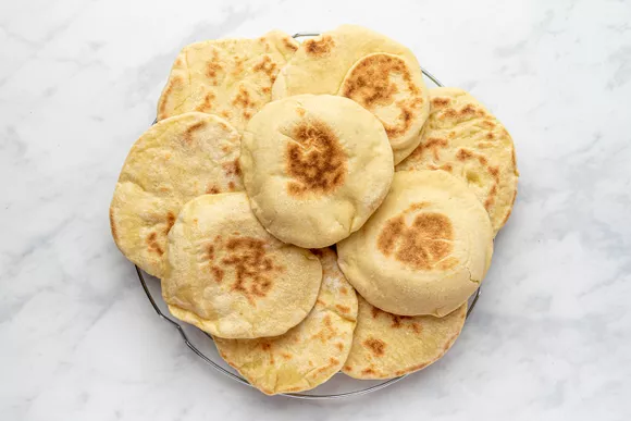 batbout-recipe-mkhamer-toghrift-matlou-2394366-step-10-69252018612a4a33a2c2003d491d48d3
