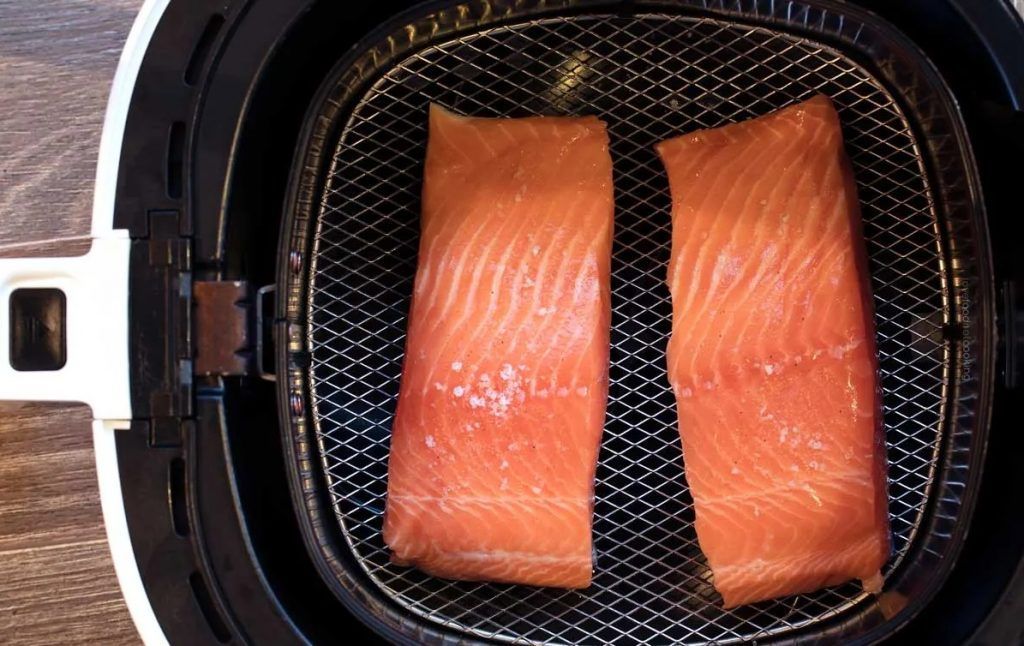 salmon-in-air-fryer-l.jpg (1)