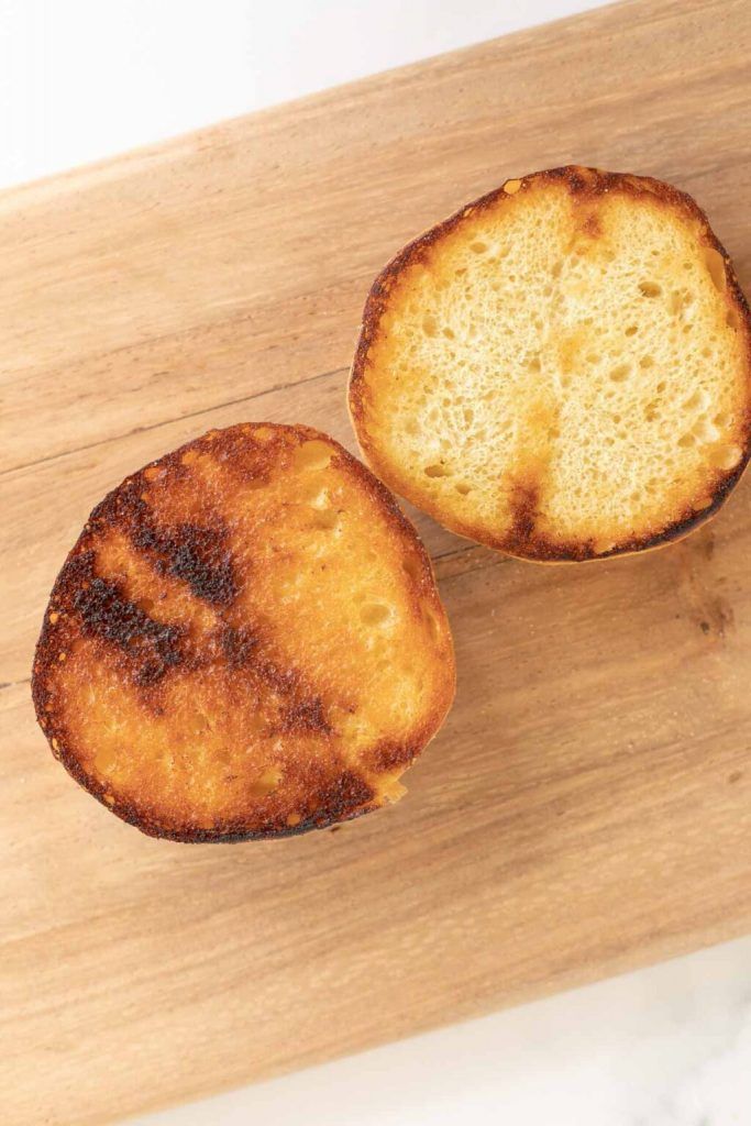 how-to-toast-burger-buns-2-1024×1536