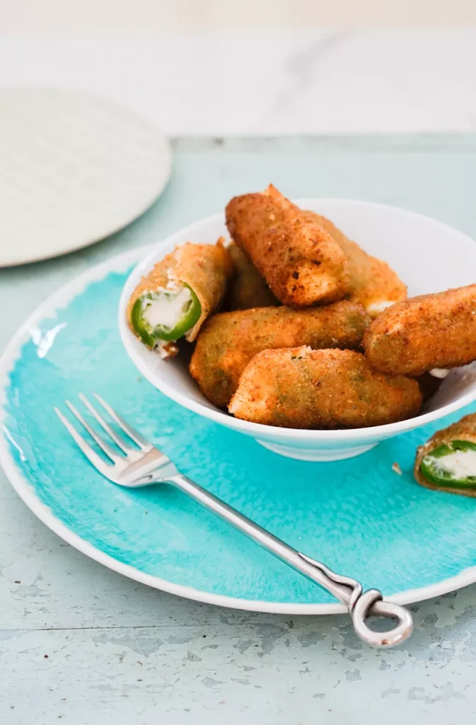 jalapeno-poppers-with-cream-cheese-3056175-9245-5b44f5b146e0fb0037cfd3b7