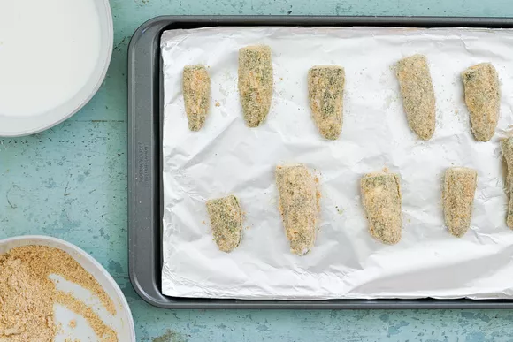 jalapeno-poppers-with-cream-cheese-3056175-Step_6-5ba3aa51c9e77c002c7a0586
