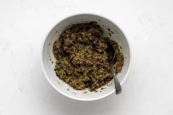 turkish-lahmacun-recipe-3274265-12-2-035a702e694942cfbeb842bafa581721