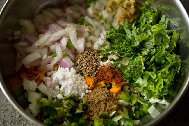 mix-veg-pakoda-recipe02