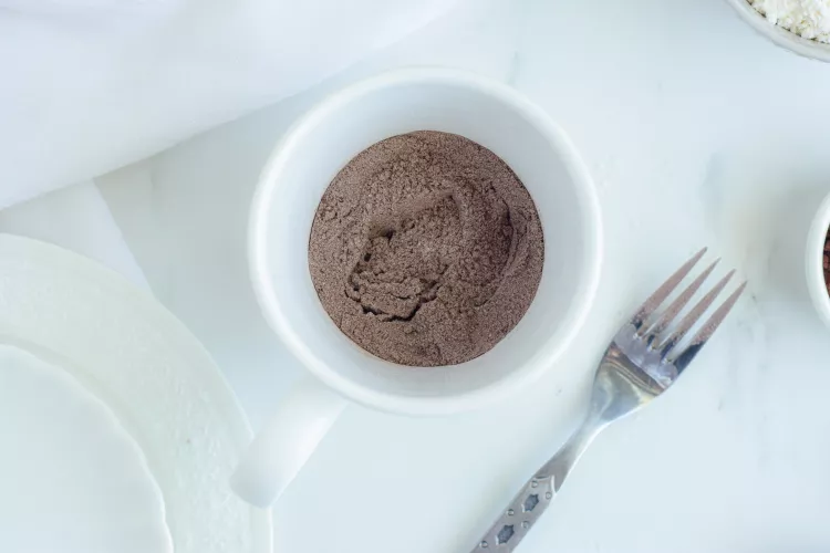 Simply-Recipes-Brownie-Mug-Method-2-459b58498de94d35be21e8b7d9c4b79f