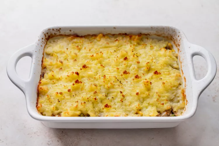 Simply-Recipes-Easy-Shepherds-Pie-Method-8-9416f7b222b74dd3888a252d235cae76