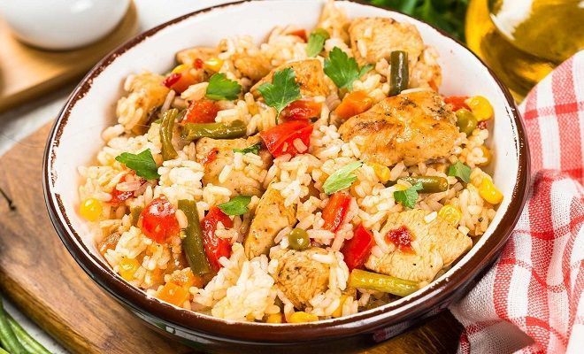 Receta de arroz con pollo en olla arrocera