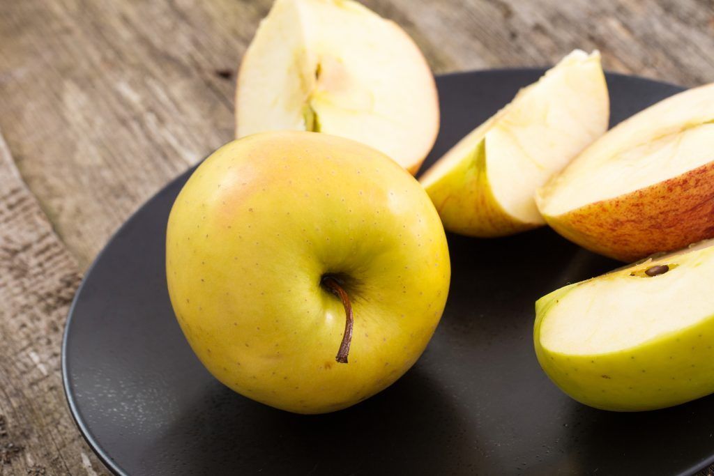 Delicious apple