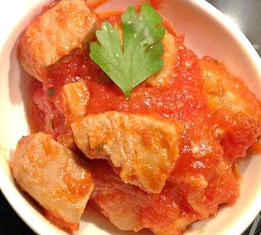 atun con tomate