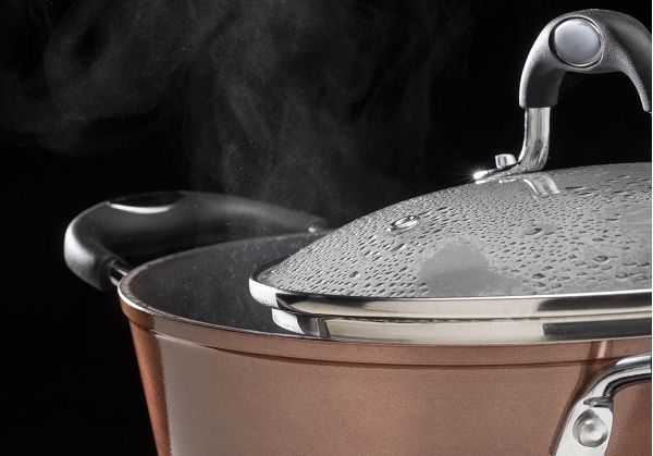 Cubre la olla con una tapa