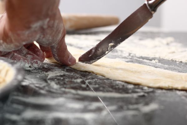 Tiras de masa de tarta de manzana